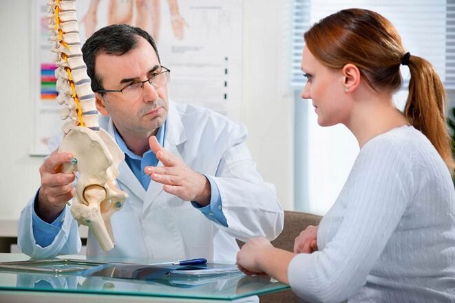 Apelar a un especialista para el tratamiento de la osteocondosis lumbar