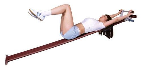 Máquina de ejercicios para el tratamiento de la osteocondrosis en casa.